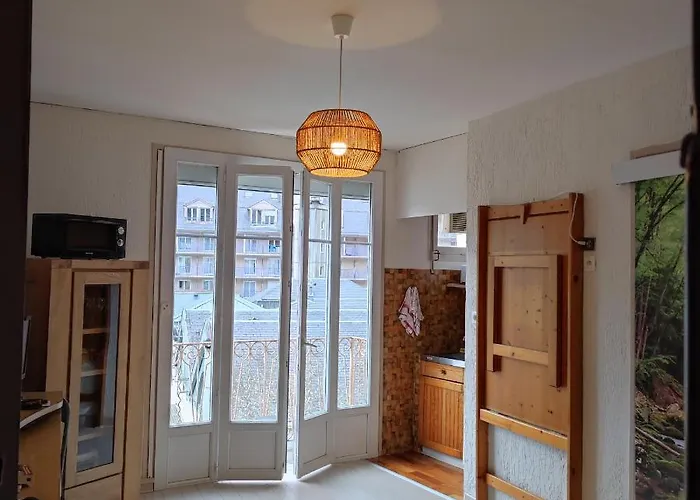 Hyper Centre, Excellent Emplacement